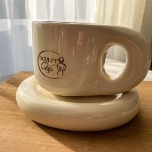 Ensemble tasse et sous-tasse